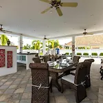 Private 3 Bedroom Pool Villa Pp10